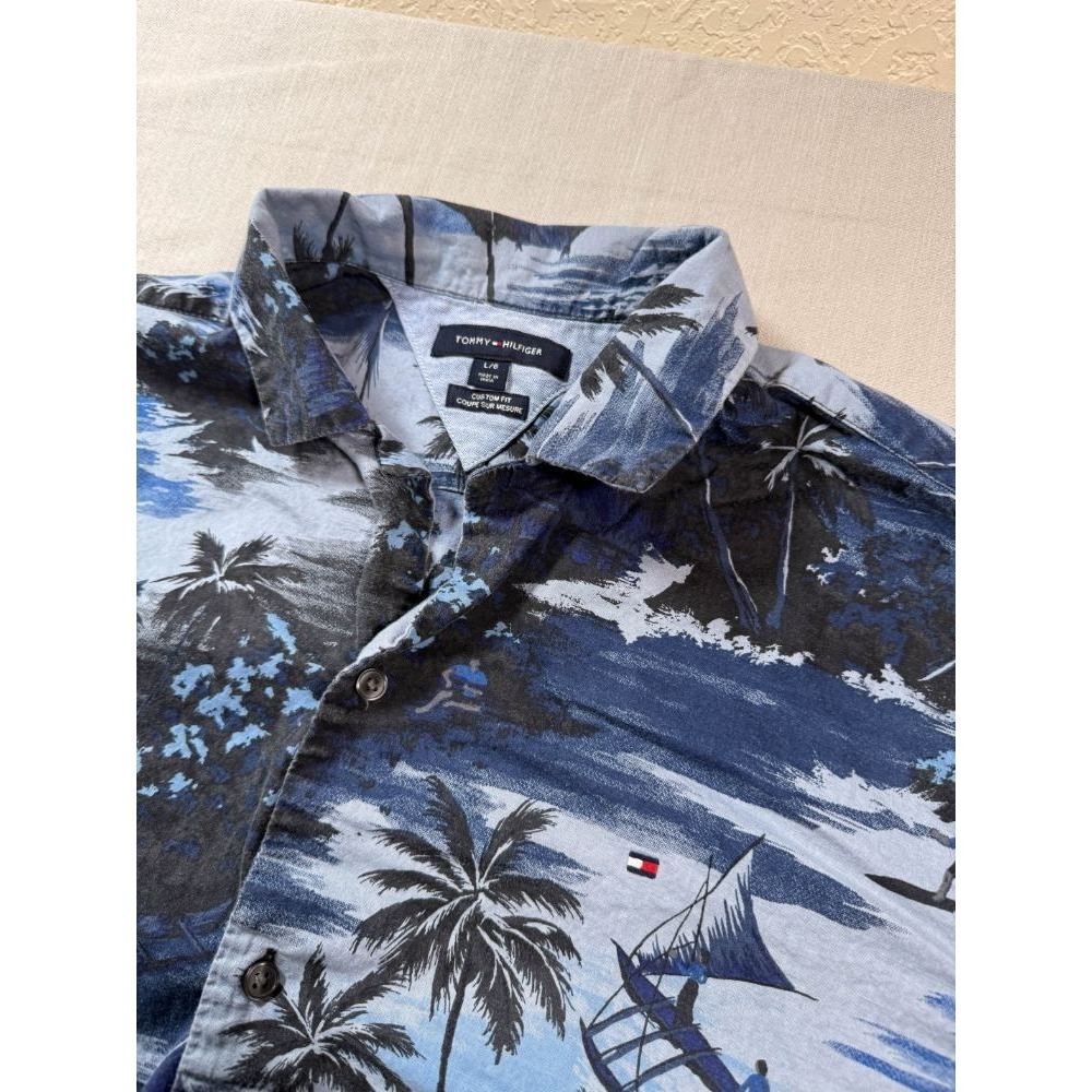 Large Tommy Hilfiger Custom Fit Hawaiian Shirt Blue Black